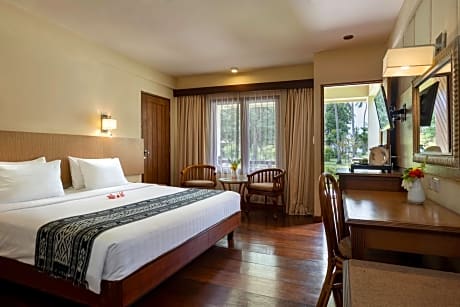 Superior Double or Twin Room with Garden View