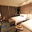 Queena Plaza Hotel