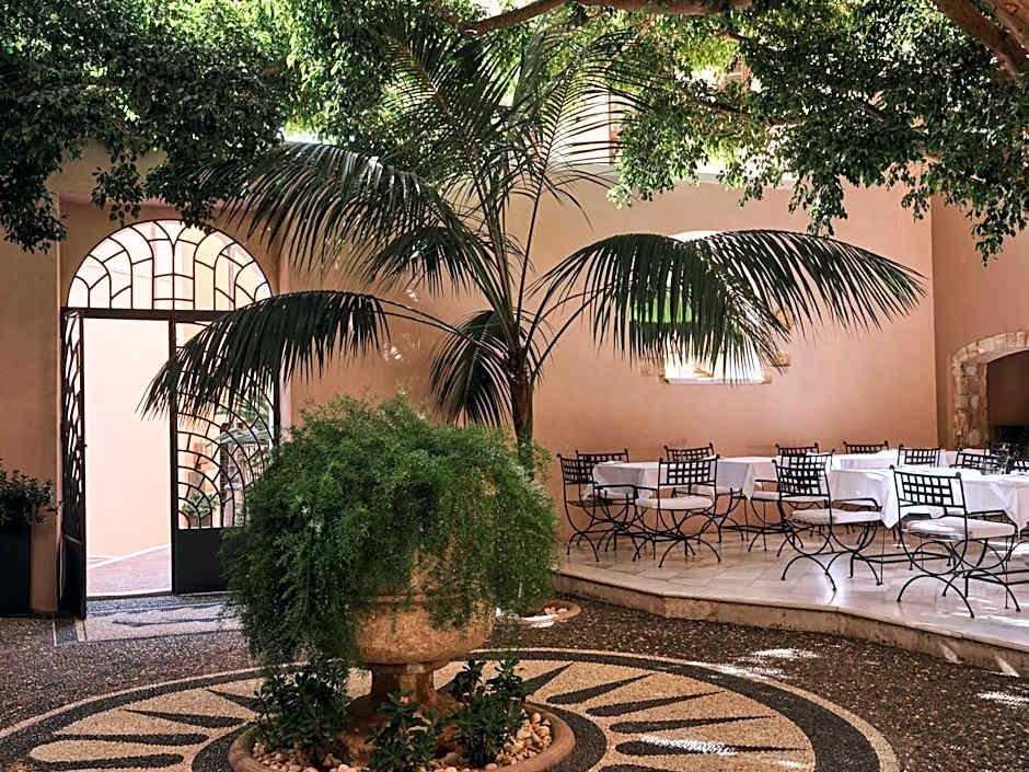 Casa Delfino Hotel & Spa