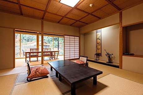 Moegi-Iro Superior Japanese-Style Room 12 Tatami Japanese-Style Room + Dining Non-Smoking
