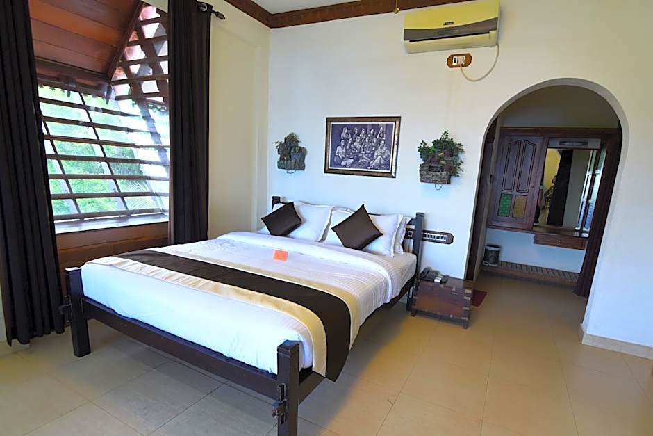 Kovalam Beach Hotel