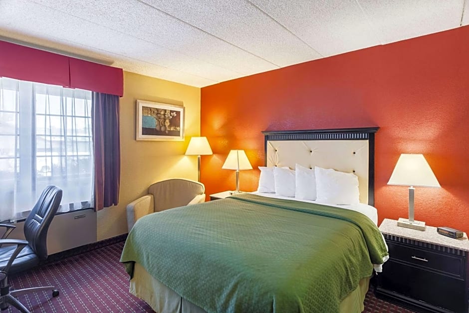 Quality Inn and Suites Lincoln
