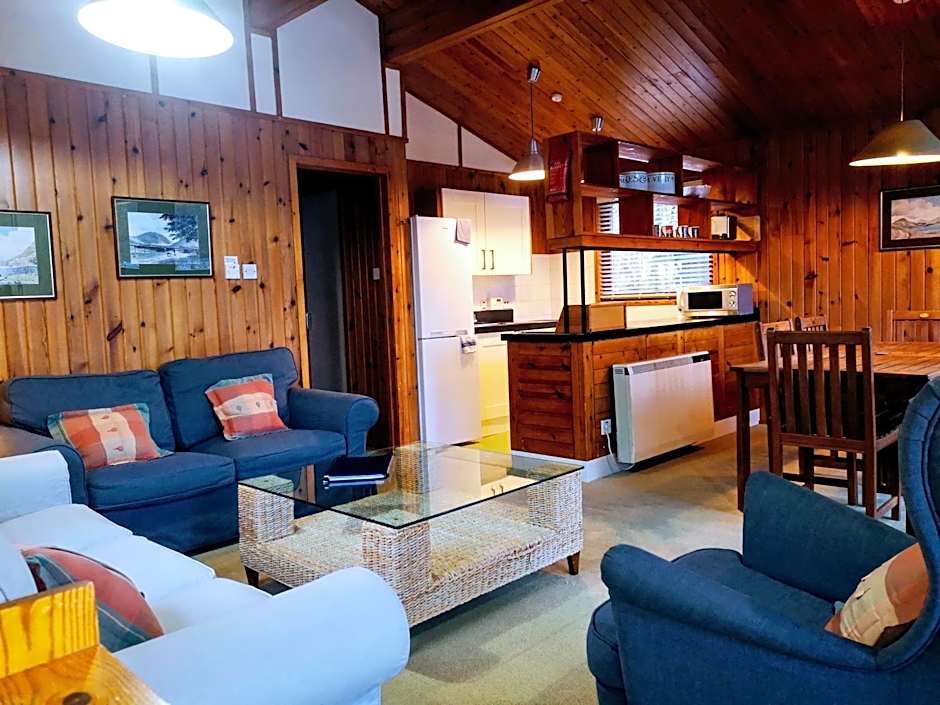 Loch Monzievaird Chalets