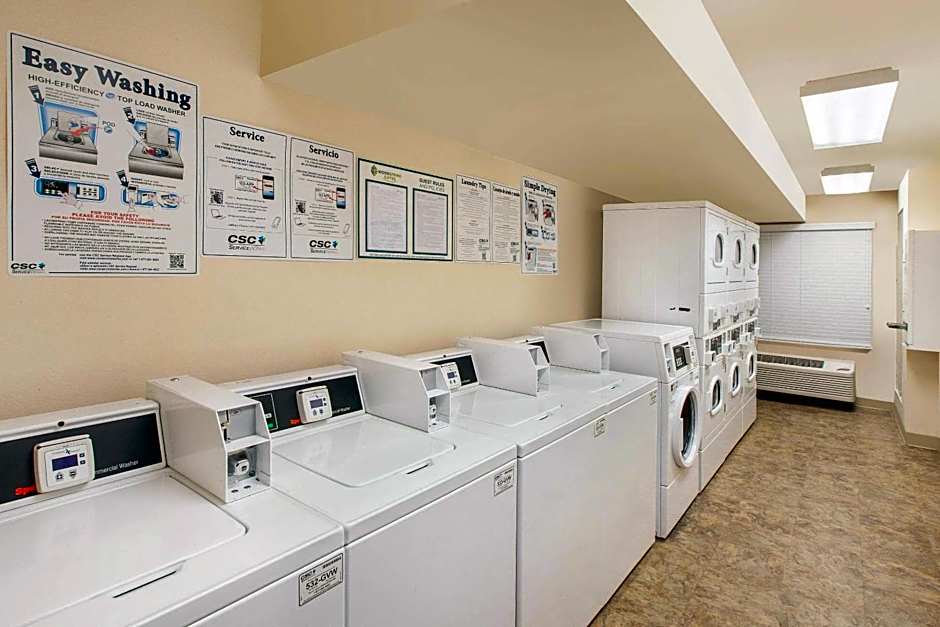 WoodSpring Suites Pharr