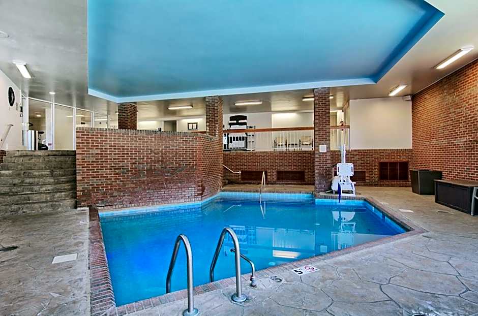 Omni Charlottesville Hotel