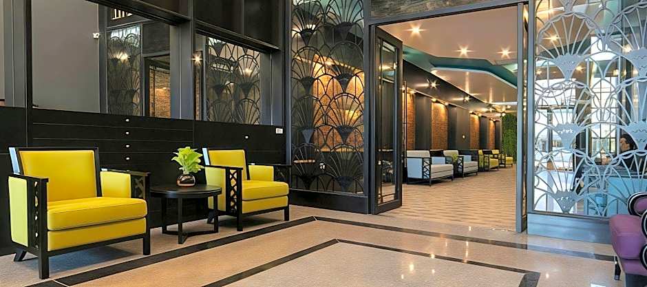 Azalea Parkview Hotel