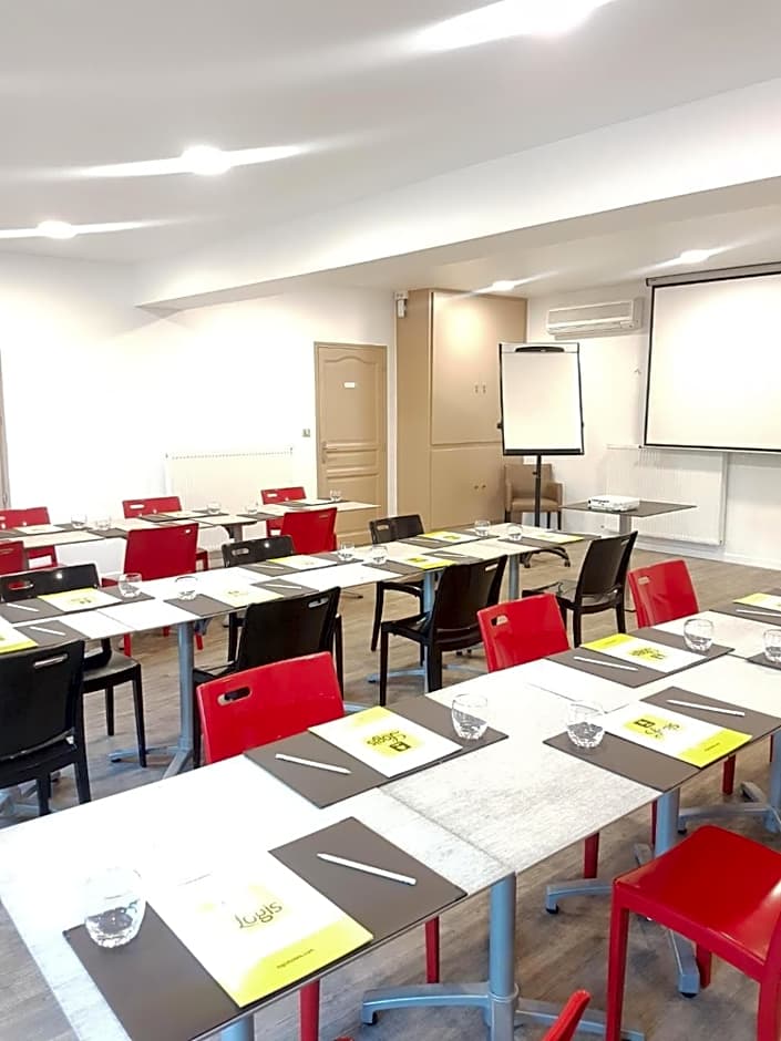 LOGIS HOTEL & RESTAURANT L'ETAPE Bouc Bel Air - Gardanne