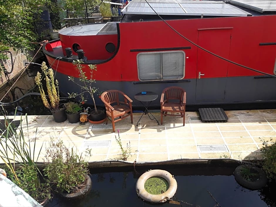 Houseboat Dokstroom