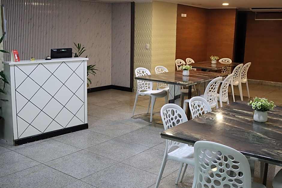 Grand International Hotel