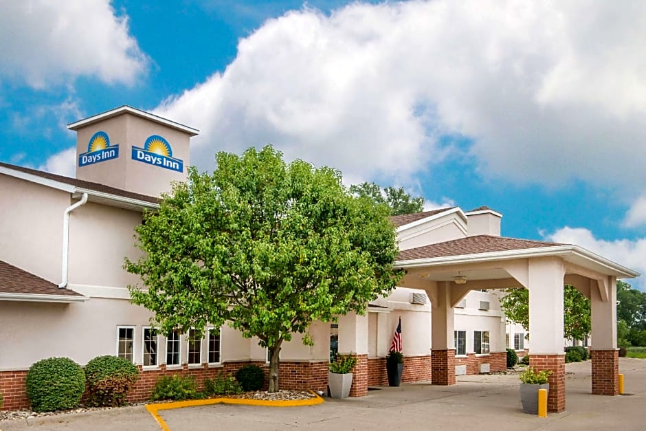 Days Inn Ottumwa – Ottumwa, IA