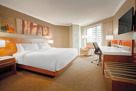 Historic Armouries, Guest room, 1 King
