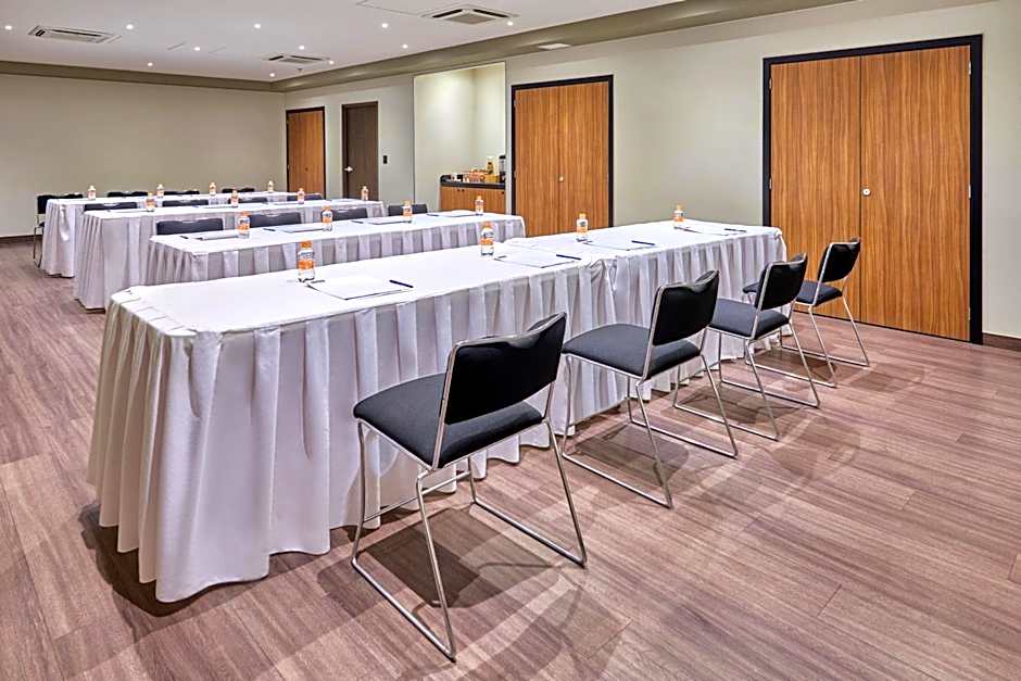 City Express by Marriott Guaymas