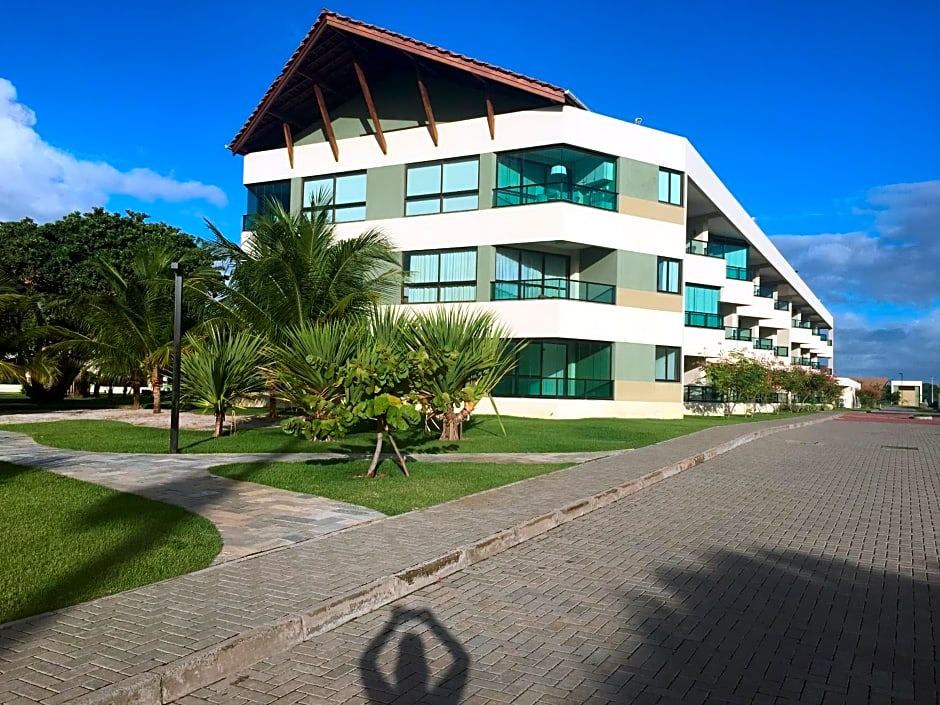 Carneiros Beach Resort Flat