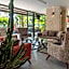 Laren Sea Side Hotel Spa