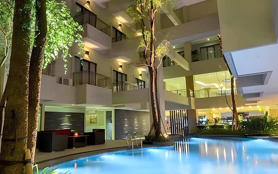 SAVANA HOTEL & CONVENTION MALANG