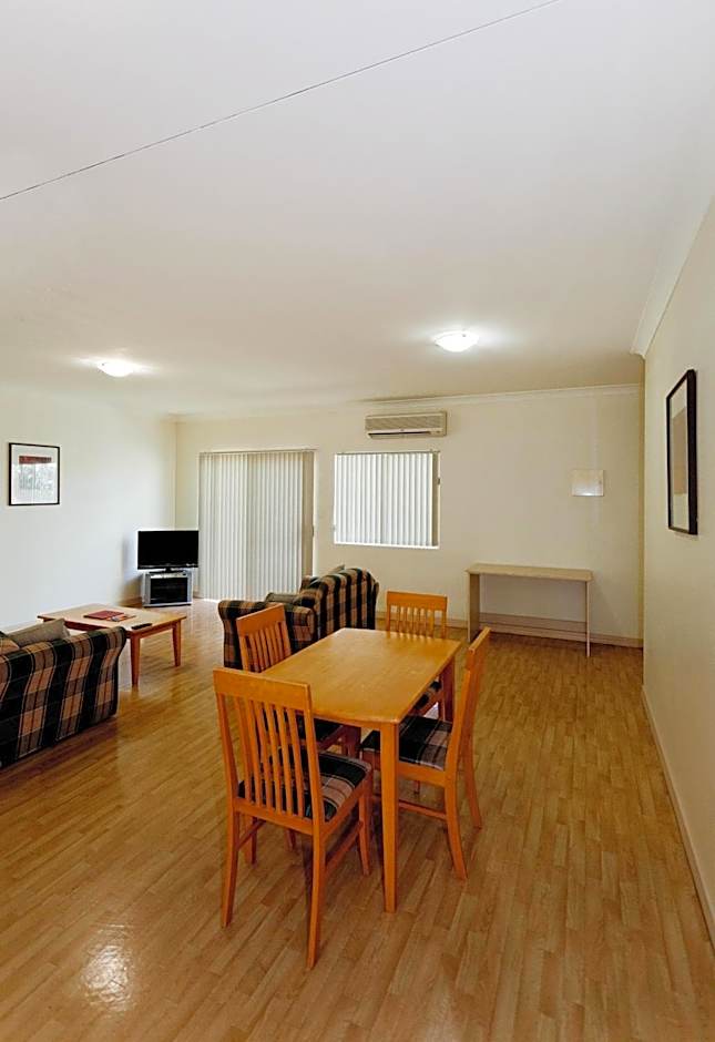 Alice On Todd Apartments