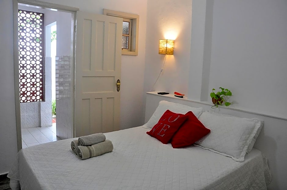 Suítes Recanto cama e café