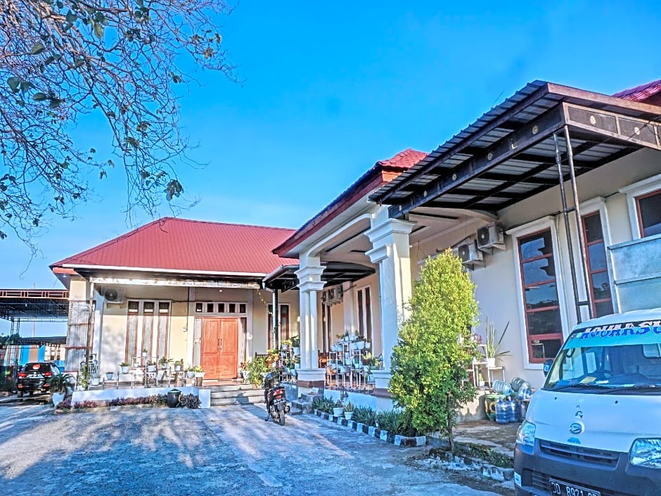 Collection O 91488 Hotel Lingkarsut Jeneponto Near Patung kuda, Jeneponto