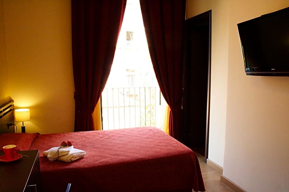 San Max Hotel