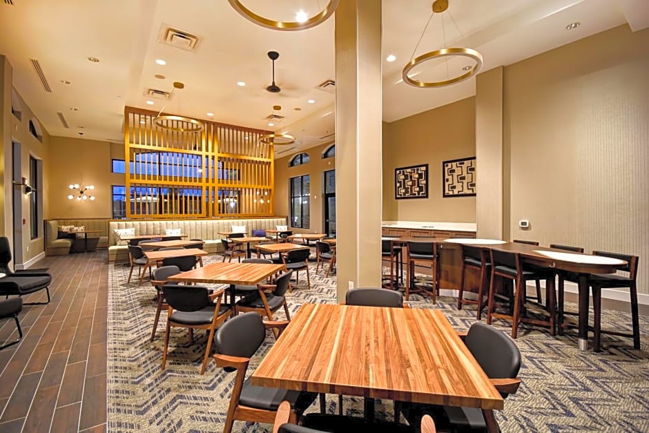Homewood Suites By Hilton Greenville Downtown