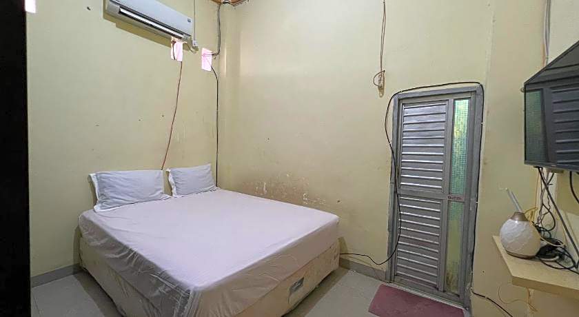 Hotel O Mely Homestay