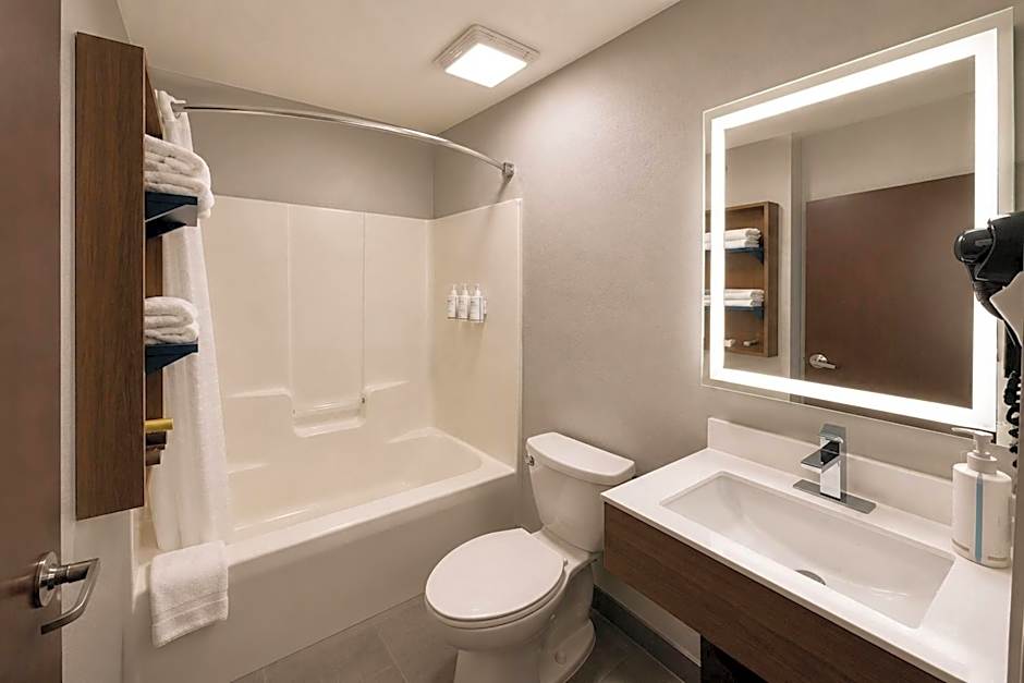 Microtel Inn & Suites By Wyndham Macon