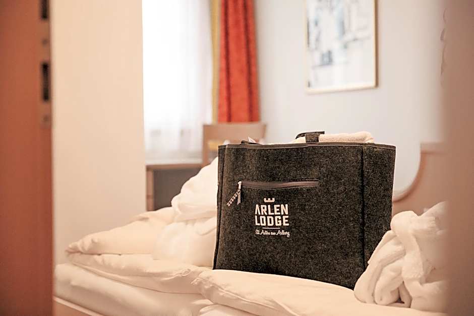 Arlen Lodge Hotel-Garni