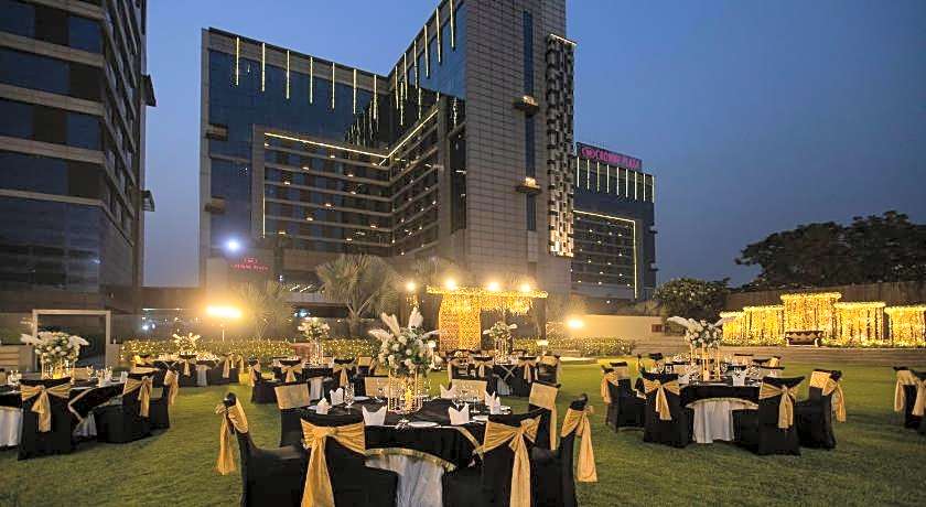Crowne Plaza Greater Noida By IHG