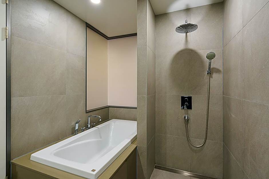 Eden Foret Hotel