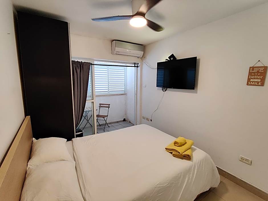 Dizengoff Penthouse Boutique Hostel