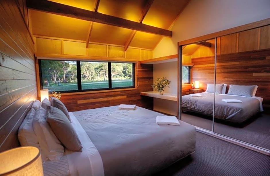 Girraween Environmental Lodge