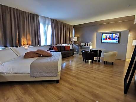Hotel President