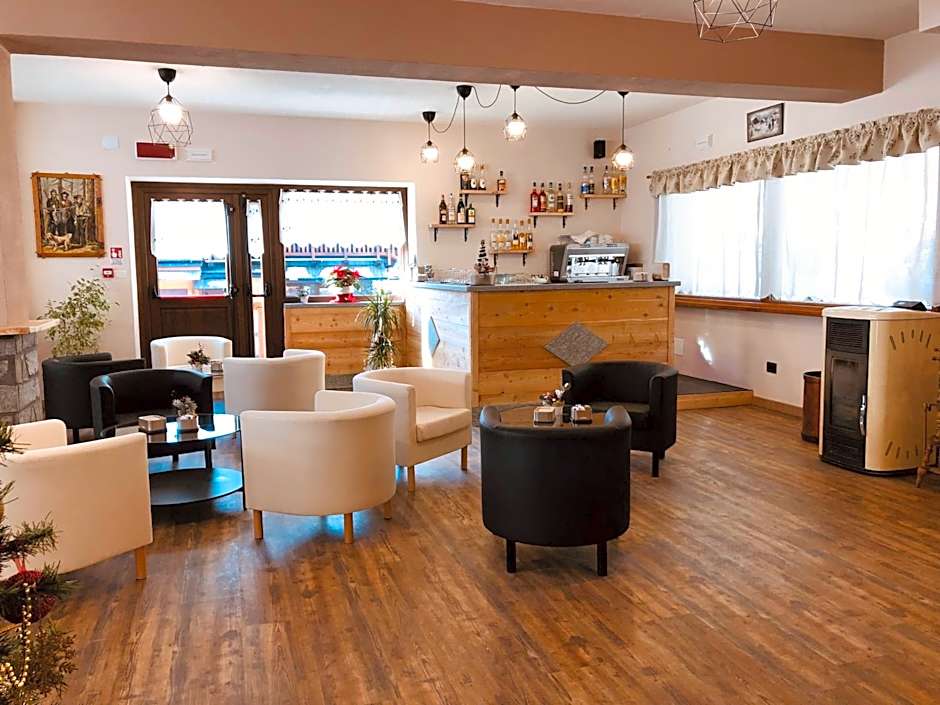 Hotel Piccolo Chalet