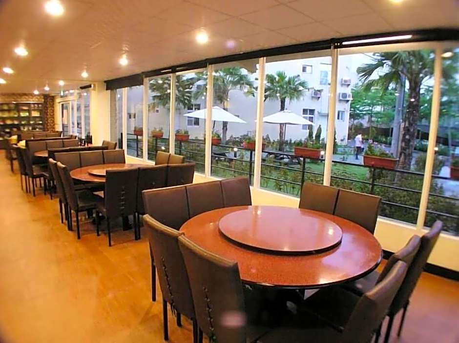 Moon Villa