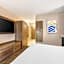 Holiday Inn Express Chicago-Downers Grove By IHG