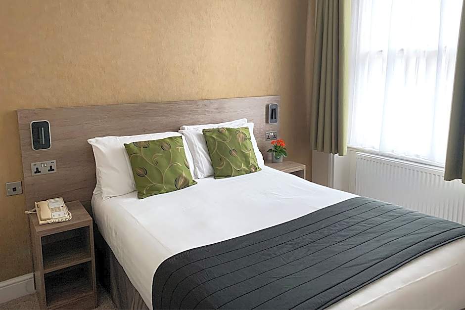 Kensington Gardens Hotel