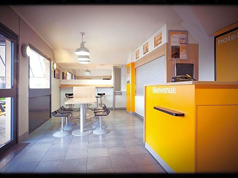 Hotel F1 Moulins sud