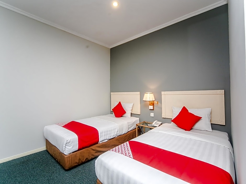 OYO 563 Jockey Lodge Hotel