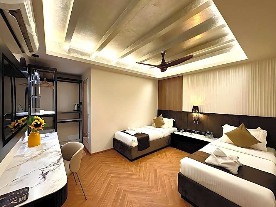Gulf Hotel Colaba