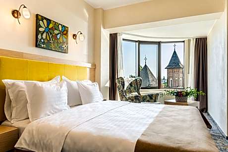 Business Standard Room