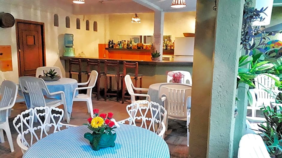 Solimar Inn Suites