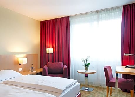 Superior Double Room with Garden View