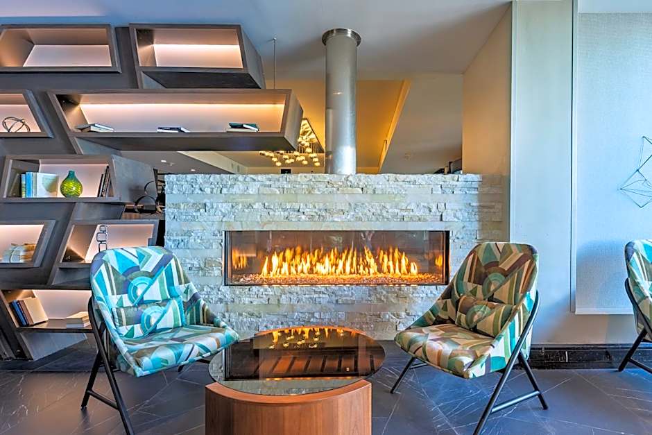 Renaissance Denver Hotel & Conference Center