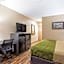 Econo Lodge Painted Post