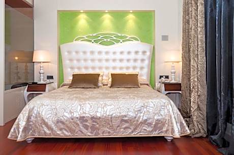 Escuderos Hotel Cruz