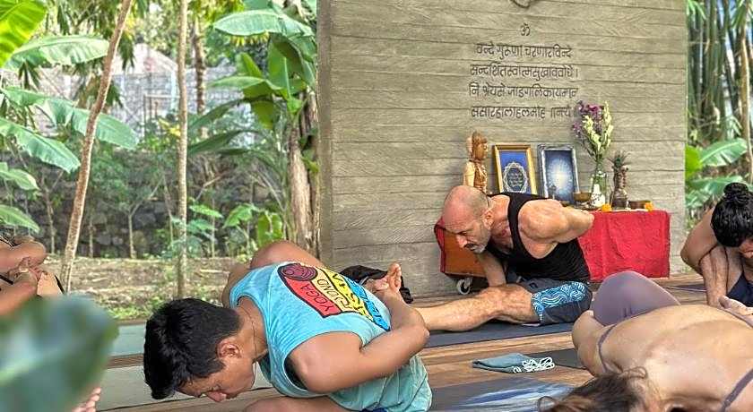 Ubuntu Eco Yoga Retreat Center 