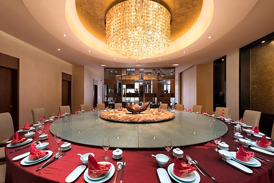 Holiday Inn Taicang City Centre By IHG