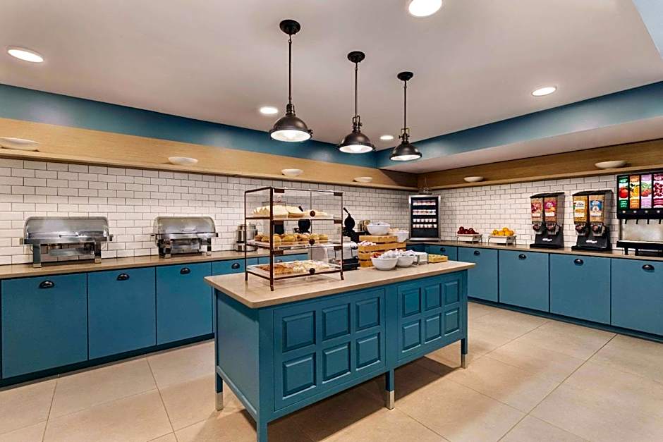 Country Inn & Suites by Radisson, Sevierville, TN