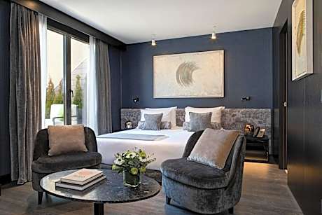 Deluxe Attic Room with Terrace