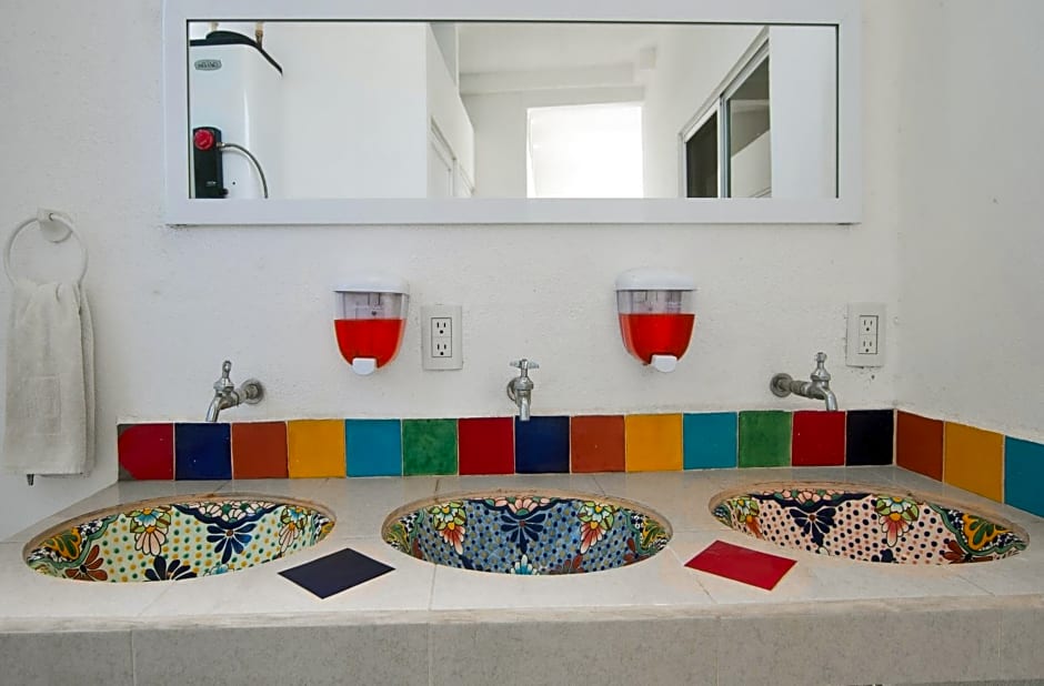 ITH Amazing Hostel Sayulita